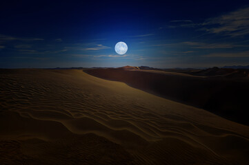 Fototapeta premium White full moon rises over desert in the evening, AI generated