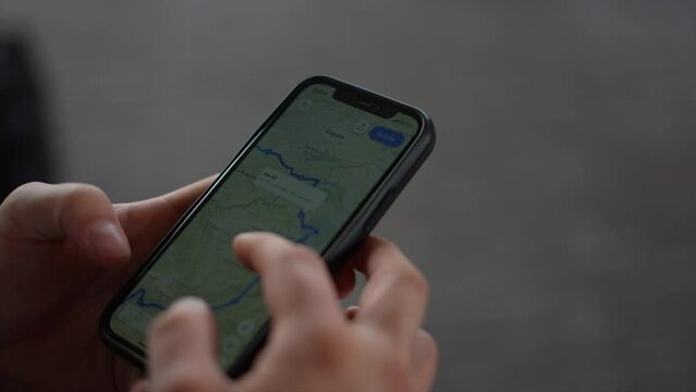 route map on cellular phone, check route on iphone