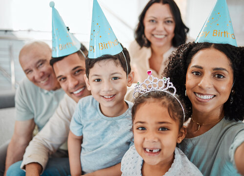 Birthday selfie, portrait of big family or happy kids with grandparents taking pictures in living room in house. Faces, mother or father with smile or senior people taking photo at party at home