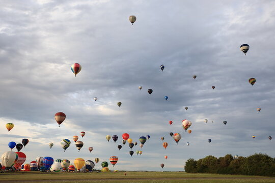 Montgolfi&egrave;res au GEMAB23 Grand Est Mondial Air Ballons 2023