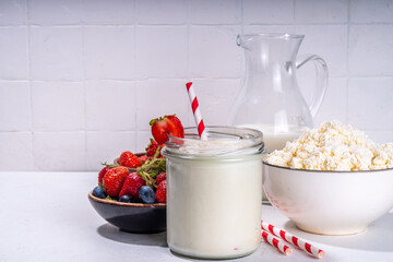 Cottage cheese milkshake, high-protein non protein powder, yogurt based drink with curd