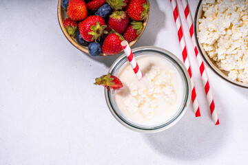 Cottage cheese milkshake, high-protein non protein powder, yogurt based drink with curd