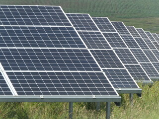Solarpanel in einem Solarfeld