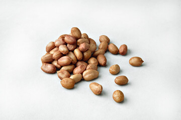 Amendoim in natura com pele © Jr Studio Foto