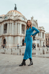 Fototapeta premium beautiful asian girl traveling alone