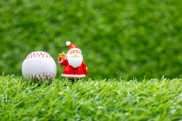 Baseball is a popular sport in the United States. Christmas is a popular holiday in the United...