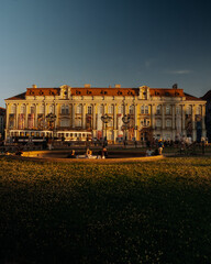 Obraz premium sunset in unirii square