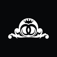 Crown minimalist line art Illustration