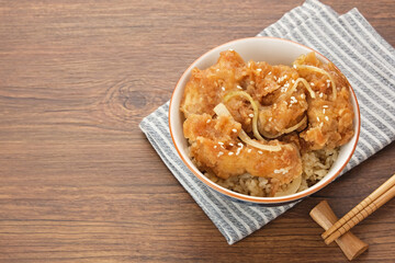 Rice Bowl with Chicken Karaage, sweet and spicy
