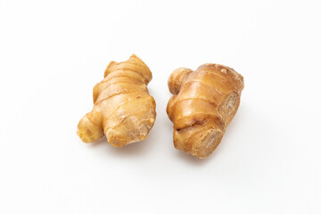 白背景に新鮮な生姜