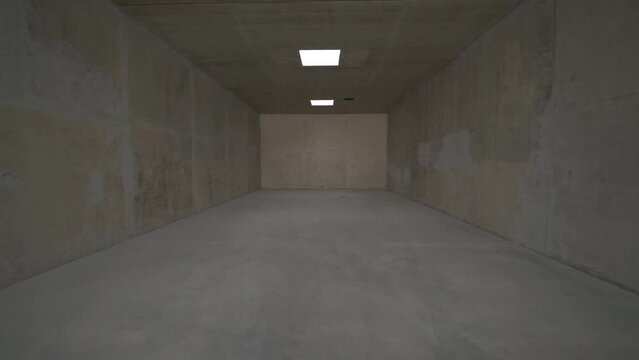 INTERIEUR BATIMENT BETON TRAVELLING 