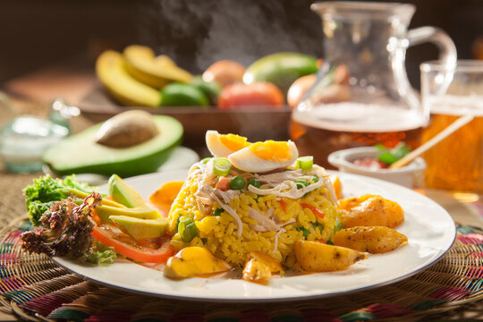 Plato T&iacute;pico Arroz Atollado Cali Valle del Cauca Comida Colombiana