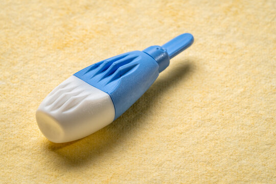 disposable mini lancet for blood finger testing