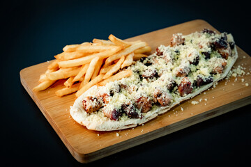 matador, mapn with meat white cheese spices dressings fries 002