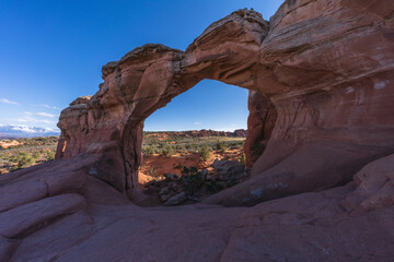 hiking the broken arch trail in arches national park, utah, usa