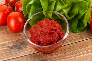 Tomato puree sauce for cooking