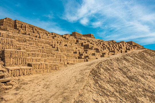 Huaca Pucllana