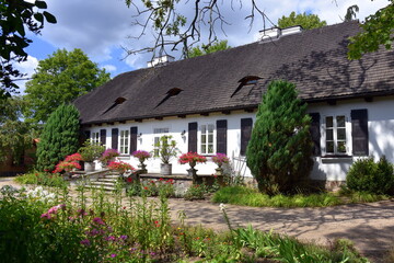 Skansen, stare domy, wieś, chałupy w Sierpcu © Albin Marciniak