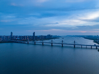 Obraz premium Modern city cross-river bridge, cable-stayed bridge, Shanghai, China