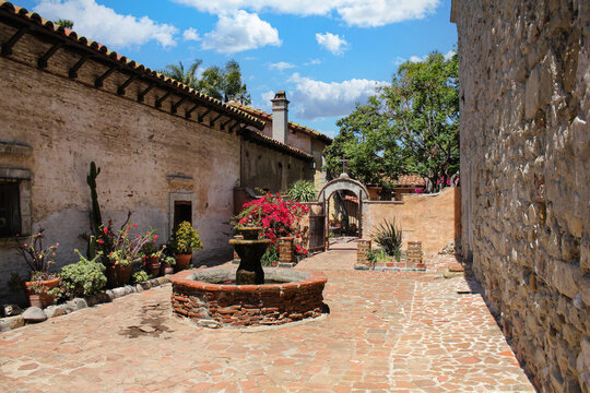 A beautiful small courtyard at San Juan Capistrano mission