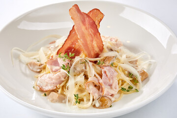 pasta with parmesan and bacon
