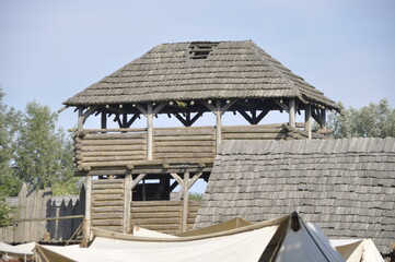 Skansen Słowian i Wikingów, teren obozu, Wolin, Jomsborg, inscenizacja życia na przełomie IX - XI wieku © Albin Marciniak