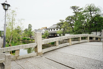Kurashiki River in Bikan Historical Area, Old Japanese Town in Okayama, Japan - 日本 岡山 倉敷 美観地区 伝統的な街並み