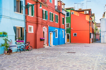 Fototapeta na wymiar Tranquil scene with the colorful houses in Burano island, Venice