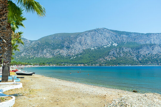 &Ouml;ren is a neighborhood located in the middle of the northern coast of G&ouml;kova Gulf and in the Milas district of Muğla.