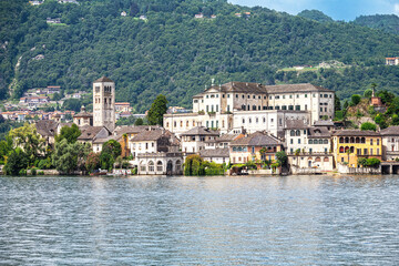 Fototapeta na wymiar San Giulio island, on Orta lake, in Northern Italy (great lakes region)