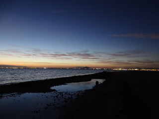 Una bonita puesta de sol en La Manga, Cartagena (España) © Pablirous