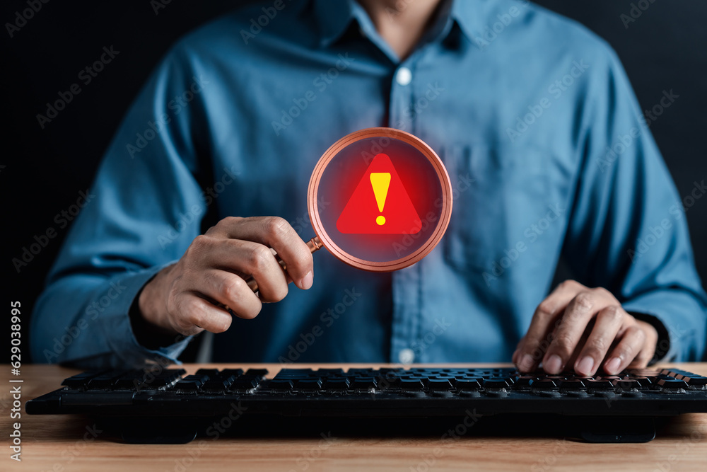Aufkleber System warning error popup and maintenance showing. cyber attack on online network error system. Cybersecurity vulnerability, data breach, illegal connection, compromised information.
