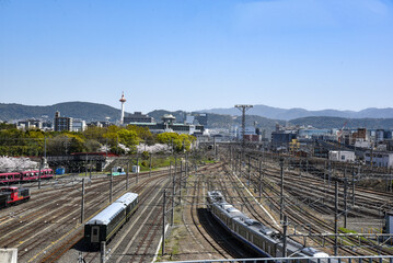 Obraz premium 梅小路公園から見た京都駅