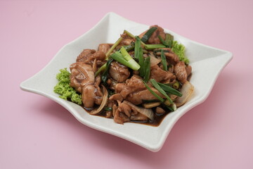 stir fried chicken with spring onion