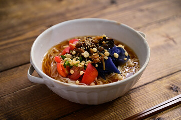 トマトと茄子の漬物の素麺