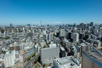 Fototapeta premium 東京 文京シビックセンター展望台からの眺め スカイツリー方面