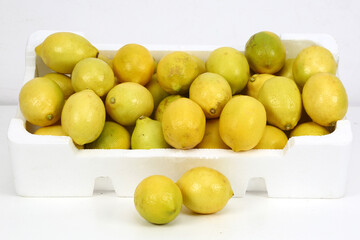 Image of a bunch of lemons