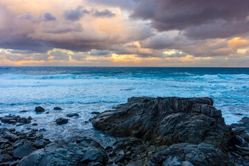 奄美晴天の冬の海