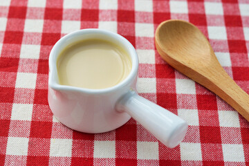 エバミルク 
Evaporated Milk