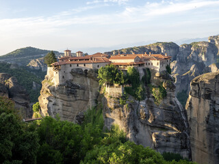 Fototapeta premium Meteora is a rock formation in , Greece. It is one of the largest and most steeply built complexes of Eastern Orthodox monasteries. Meteora is included in the UNESCO list.