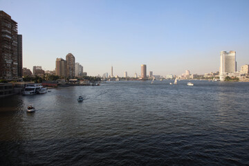 Fototapeta na wymiar The Nile from University Bridge