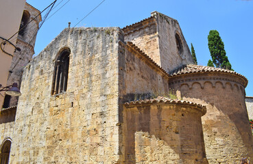 Iglesia de Besalú Girona España
