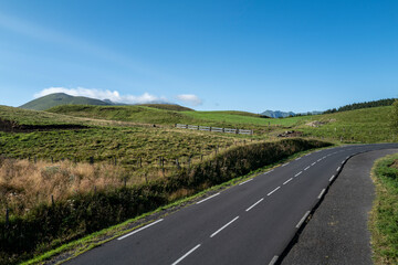 sur la route du Mont Dore en Auvergne