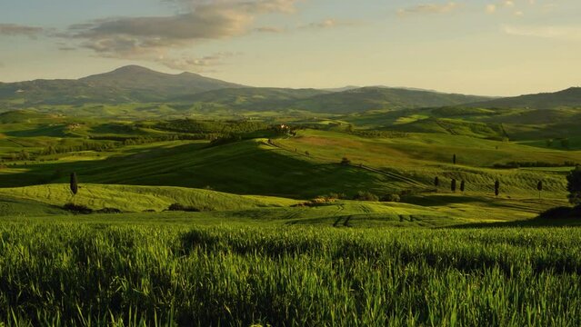 Tuscany Landscape At Sunset With Farm House And Hills, Vineyard, Italy, Zoom In Timelapse 4k