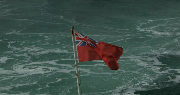 English flag, sea