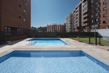 Summer pools in an urban housing