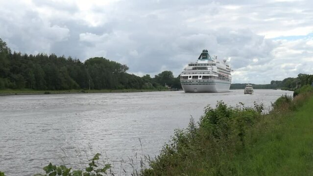 Cruise ship Amera in the Kiel Canal, Schleswig-Holstein, Germany, Europe