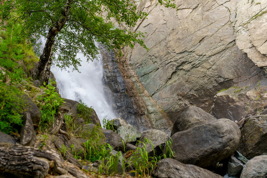 Chul-Oozu waterfall in Chulyshman valley in Altai 