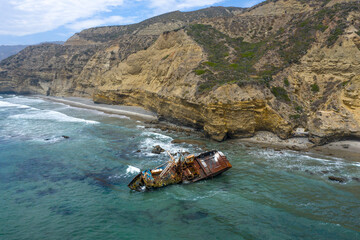 Boat crashed 