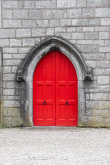 Fototapeta na wymiar Red door in ireland.